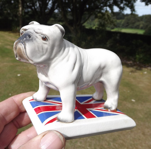Marley england ceramic - england, figure