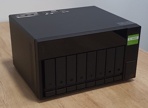 Qnap bay d800c storage - 8,