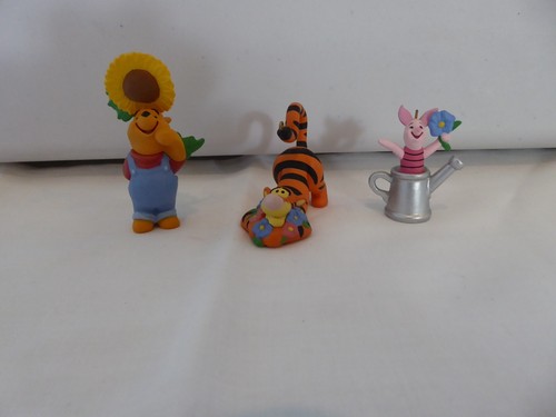 Disney winnie the pooh set - pooh, of