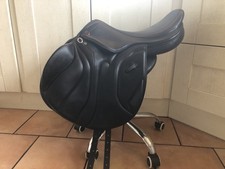 Exselle Monoflap Jump Saddle 17.5”MW