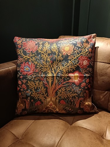 Contemporary floral tapestry - floral,