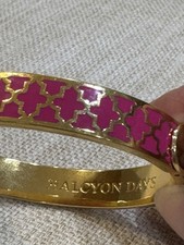 HALCYON DAYS Agama Hinged