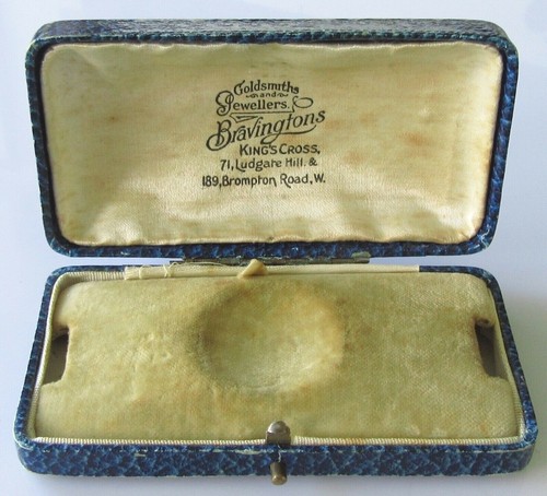 Bravingtons jewellery box - bravingtons,