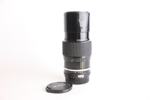 Nikon nikkor 200mm - f4, prime