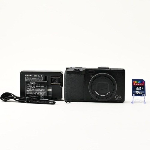 Ricoh digital compact - ricoh,