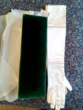 Vintage Opera length Gloves by