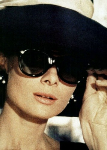 Audrey hepburn classic - audrey,