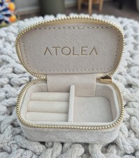 Atolea travel / mini velvet jewellery storage box / case, beige cream colour 