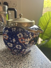 Vintage Blue Floral Biscuit