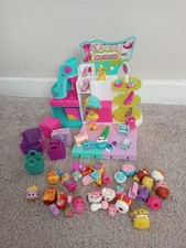 Shopkins Small Mart Dazzle Shoes Bundle Playset with Accessories