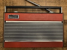 Roberts Radio R24 AM-FM VHF MF