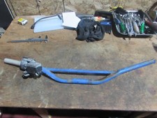 SET OF HANDLEBARS 22MM THROTTLE BRAKE RESERVOIR RM250 XT TT FLAT TRACK