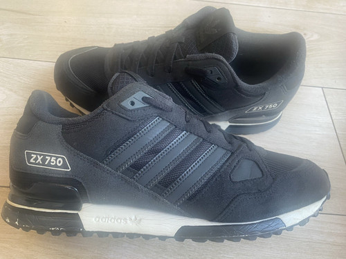 2013 black adidas 750 - zx,