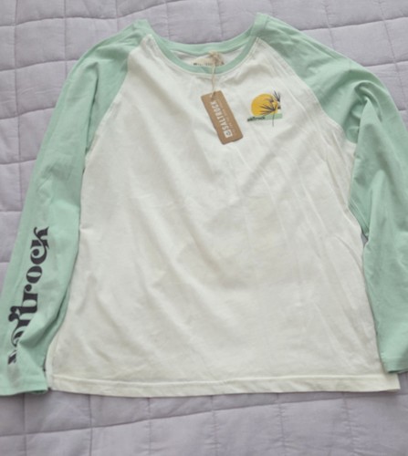 Bnwt saltrock size long - size,
