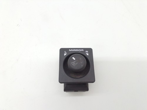 Regulator rear view - for, land