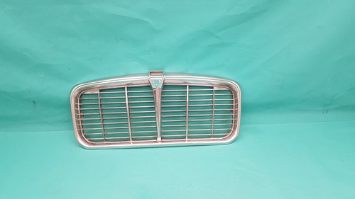 Genuine jaguar series iii - xj, 3