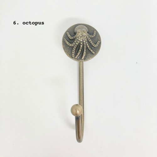 Hook animal wall door - animal,