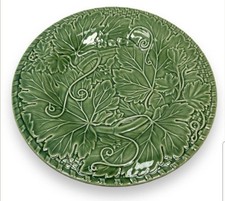 Bordello Pinheiro Vine Green Cabbage Large Serving Platter Majolica Portugal