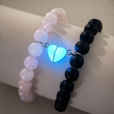 2 Pcs Magnetic Broken Heart