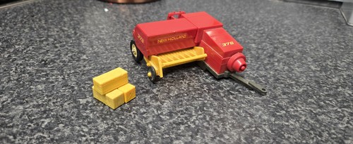 Britains farm new holland 376 - britains,