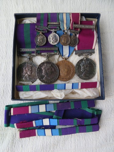 Group medals mini s - of, mini's