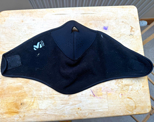 Millet face cover snow sports
