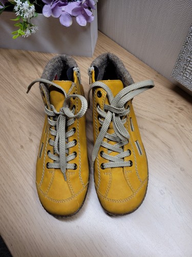 Euc womens ochre reiker lace - euc,