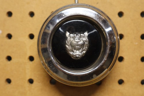 Vintage jaguar wheel xjs - xjs, xj6
