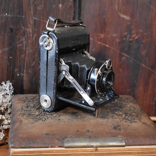 Antique zeiss ikon nettar - zeiss,