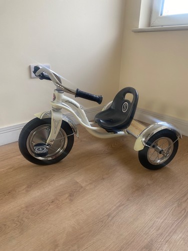 Shwinn child tricycle - shwinn, child’s