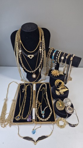 Vintage jewellery bundle gold - vintage,