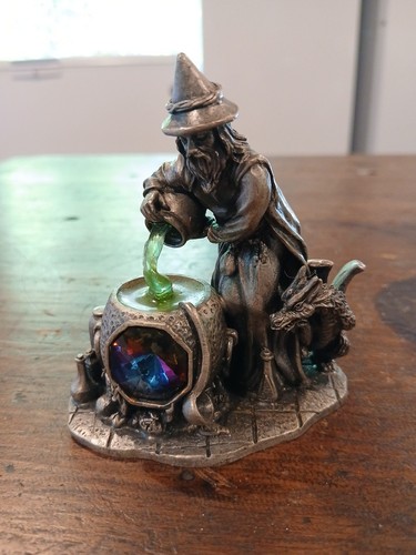 Myth and magic the tudor - and,