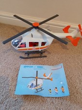 PLAYMOBIL 6686 EMERGENCY MEDICAL HELICOPTER RESCUE AIR AMBULANCE