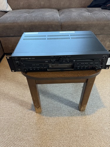 Tascam player - tascam, cd