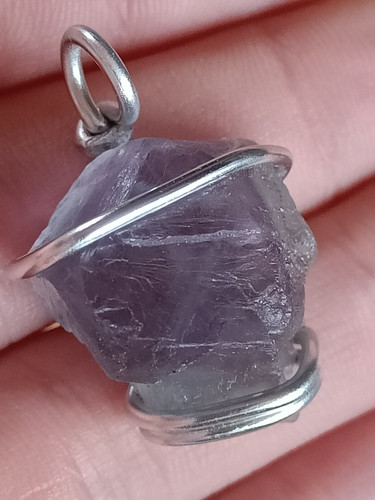 Fluorite pendant natural