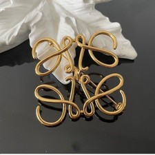 UK Hollow Pin Ornaments