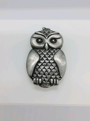 Vintage pewter owl pendant - pewter,