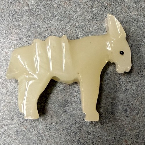 Vintage hand carved - vintage, hand-carved