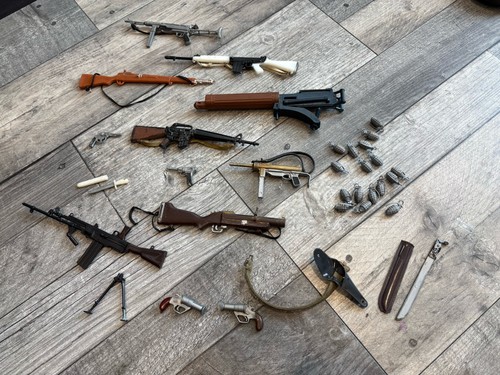 Action man palitoy weapons - action,