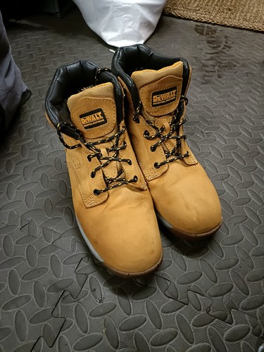 Dewalt bolster nubuck leather - dewalt,