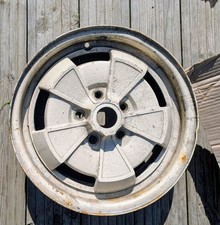 P1800E  Volvo wheel rims 1970