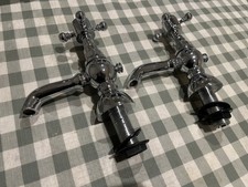 Edwardian Traditional Cross Head Basin Pillar Taps Chrome & White