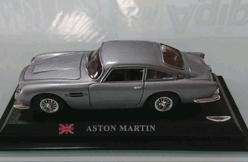 Aston martin db5 model - aston,