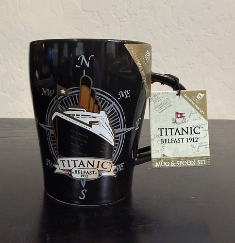 White star line rms titanic - white,