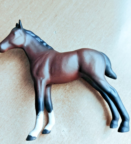 Beswick foal througbred - foal,