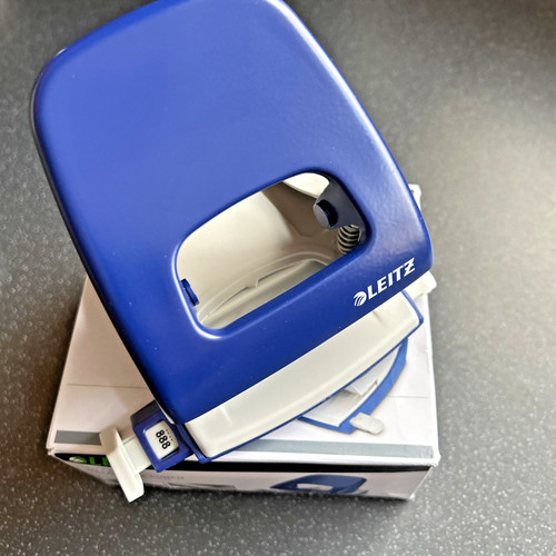 Leitz hole punch sheets - hole,