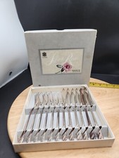 Vintage Fish Knives & Forks Viners Silver Rose  Silver Plated Boxed 