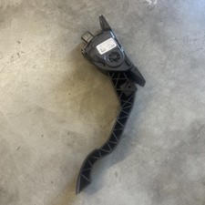 2016-23 Gas Pedal Ford Transit