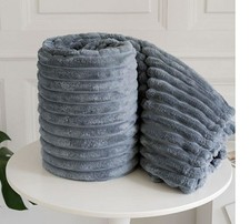 Ribbed Throws Fleece Blanket Chunky Cord Faux Fur Large Size Sofa Bed Soft Warm