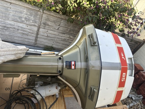 Johnston 85hp outboard motor - 85hp,